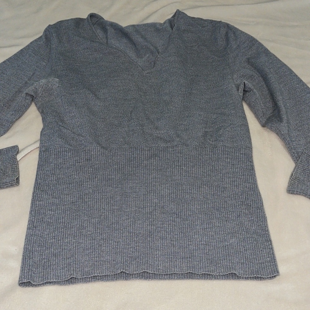 Cute Isabella Demarco v neck sweater L - Picture 2 of 4